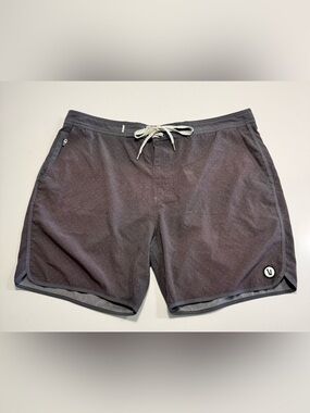 Vuori Board Shorts Mens Size 38 Swim Trunks Red Gray Polka Dot Print